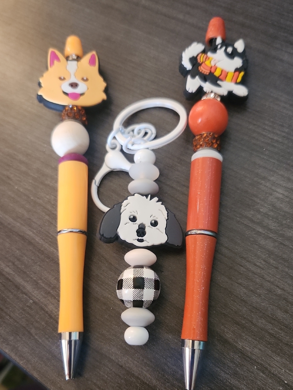 Cute Dogs Beaded Pen And Keychain Set